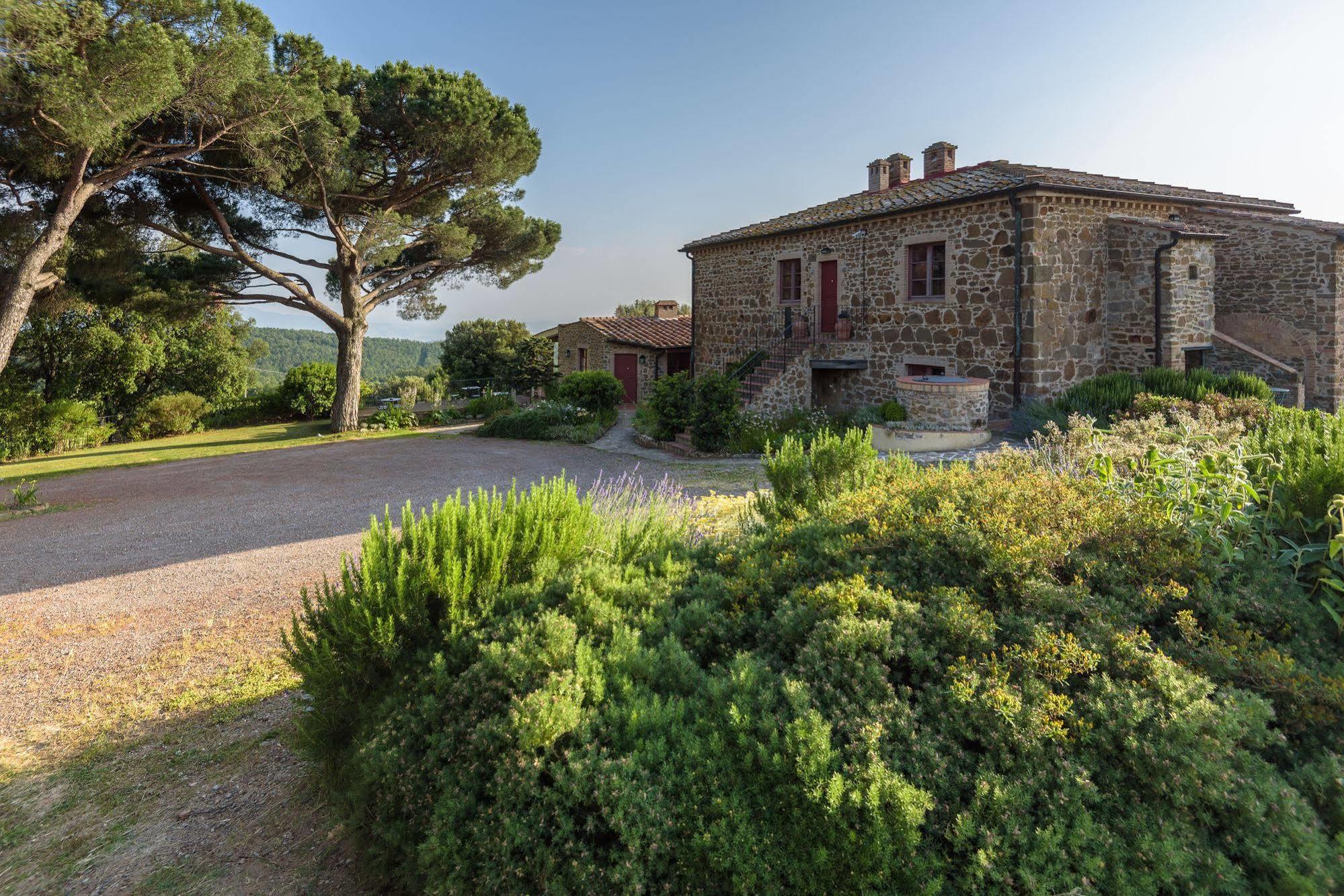 Le Ragnaie Villa Montalcino Exterior photo