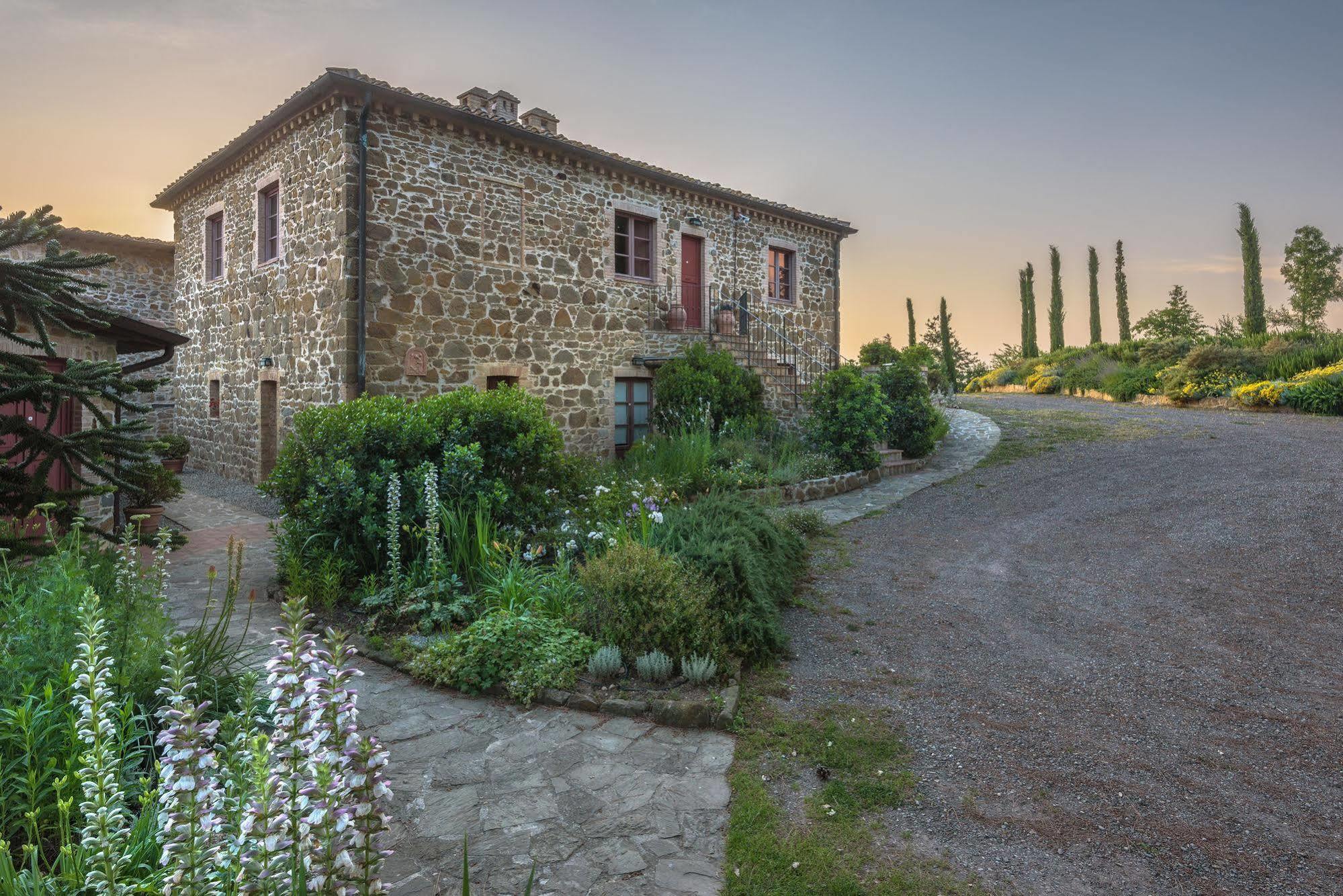 Le Ragnaie Villa Montalcino Exterior photo